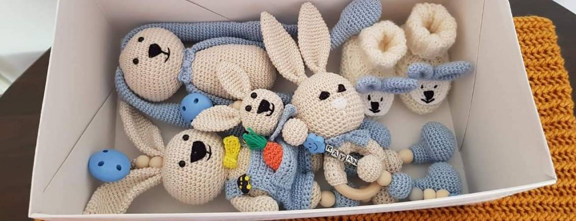 Unique Knitting by S